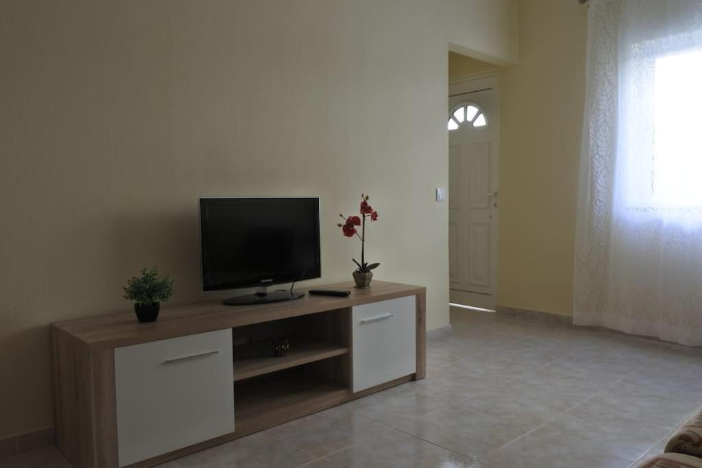 Apartment In The Center Of Carvoeiro With Terrace Eksteriør bilde